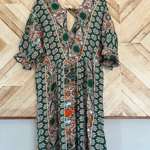 Floral Green Dress - Picture 3 of 5